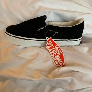 black suede vans with white sherpa lining